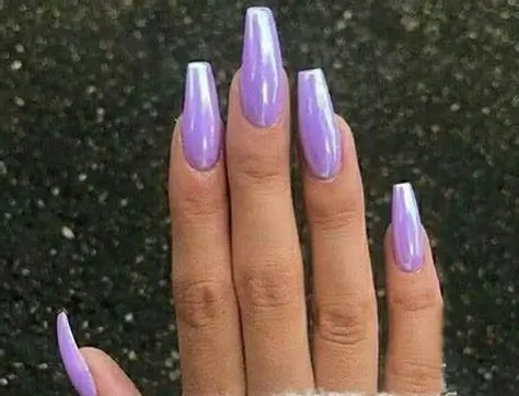 Light-Purple-Chrome-Coffin-Nails