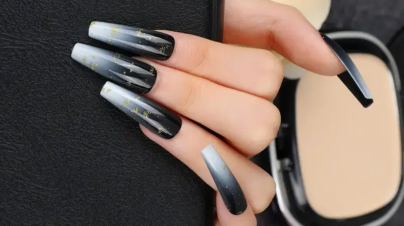 black and white coffin nails