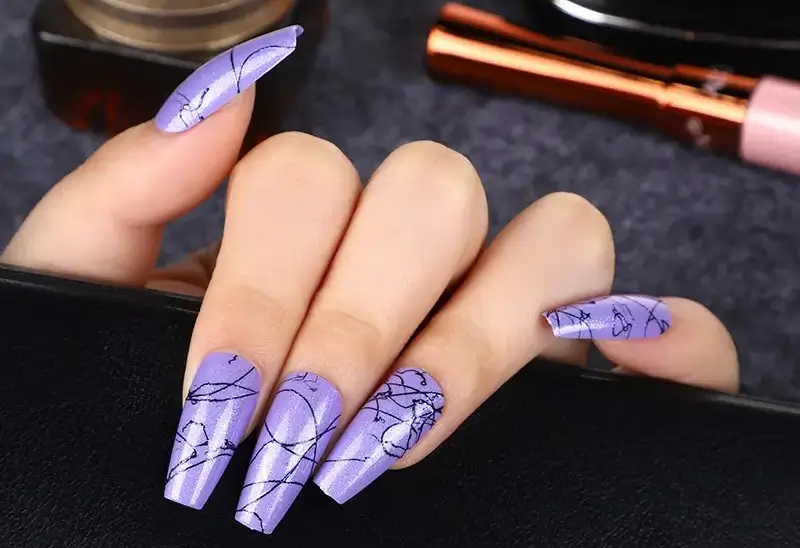 purple nails coffin