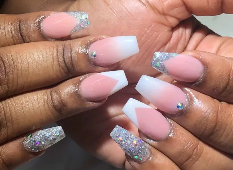 short coffin french tip nails